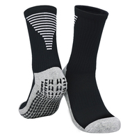 Chaussettes athlétiques de football antidérapantes colorées durables et sportives Chaussettes avec poignée de football logo personnalisé