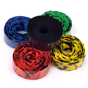 Cinta para manillar de bicicleta de 22,2 mm, empuñaduras de espuma de alta densidad para bicicleta de carretera con tapas de extremo, patrón de camuflaje, opciones multicolor - Product Image 4
