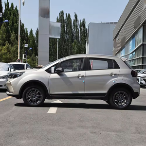 Livan X3 Pro 2025 Automatique Geely GX3 Pro 1.5L Version Internationale CVT ESP Gris SUV Exportation vers l'Algérie Essence Économique <span class=keywords><strong>Voiture</strong></span> Neuve - Product Image 2