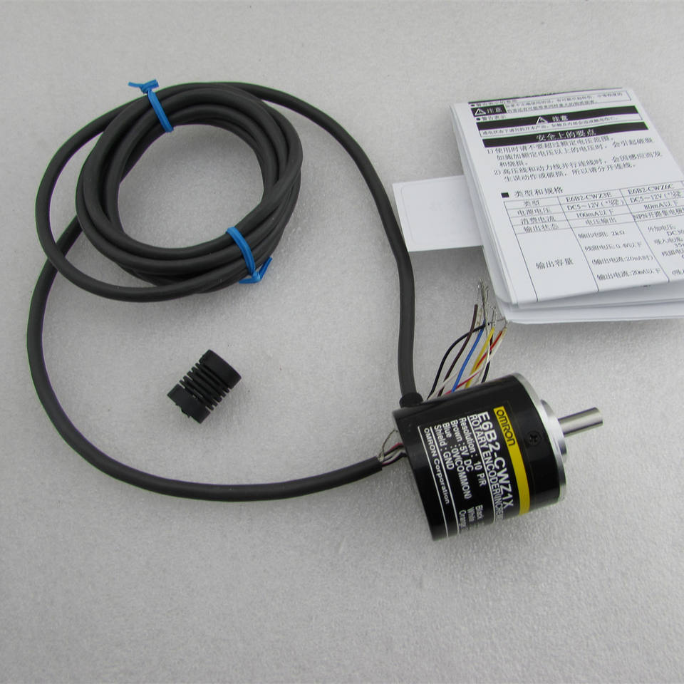 Encoder Rotativo Incrementale E6C3-CWZ5GH Con Diametro 50 Mm, Resistente IP65, Fino A 3600 PPR Per Applicazioni Industriali