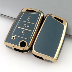 Funda de TPU con Borde Dorado para Llave de Coche Personalizada, Compatible con <span class=keywords><strong>VW</strong></span> MK7 Golf Golf7 Polo Tiguan Passat Skoda, Funda Plegable para Llave, Bolsa para Control Remoto - Product Image 4