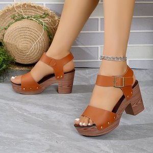 Sandalias de tacón alto gruesas de talla grande para mujer, novedad de verano 9901, zapatos de tacón alto con correa recta y remaches - Product Image 3