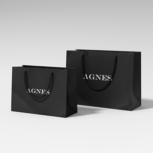 Bolsa de Papel Kraft de Lujo Personalizada para Zapatos, Vino, Calcetines, Embalaje - Bolsas de Regalo Hechas a Mano para Tiendas Minoristas con Cinta, Características Personalizadas - Product Image 1