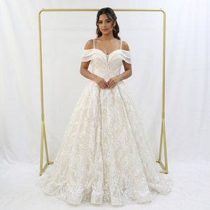 KingAAA Abiti da Sposa Usati Misti in Balle, Abiti da Sposa di Seconda Mano all'Ingrosso, Colori Bianchi, Taglie Miste, Abiti Formali da Donna in Stock - Product Image 1