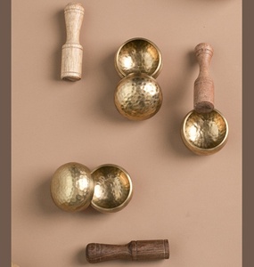 Mini bol chantant népalais en cuivre pour la vibration sonore, le yoga, la méditation, la pleine conscience, l'instrument de guérison, la décoration intérieure et l'ornement - Product Image 6
