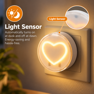 Luz nocturna LED de calidad premium con sensor de encendido/apagado automático del anochecer al amanecer, 2700K, blanco cálido, forma de corazón, para pasillo y baño. - Product Image 5