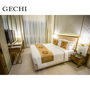 Muebles de habitación de hotel de lujo de <span class=keywords><strong>cinco</strong></span> estrellas Cama doble Dormitorio moderno de madera maciza o estilo de panel de apartamento - Product Image 3