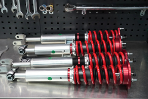 Kit de Suspensión Coilover Ajustable Febi Bilstein Supreme, Amortiguador para BMW Serie 5 G30 2017-2024 RWD - Product Image 1