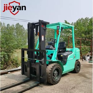 Chariot élévateur diesel Komatsu/TCM/Mitsubishi d'<span class=keywords><strong>occasion</strong></span> de 3 tonnes, bon prix, chariot élévateur à conteneurs d'<span class=keywords><strong>occasion</strong></span> Mitsubishi de 3 tonnes - Product Image 2
