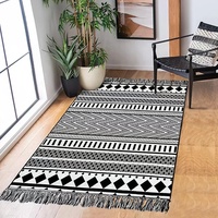 Tapis de cuisine vintage, tapis Boho crème à pompons pour chambre à coucher, tapis géométrique de ferme beige