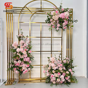 Bouquet floral artificiel rose au design élégant pour centre de table de mariage et décoration - Product Image 4