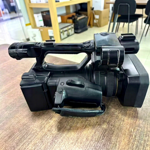Caméra vidéo tactile HXR-NX5C de bonne qualité, caméra NX5C avec objectif G, d'occasion - Product Image 1