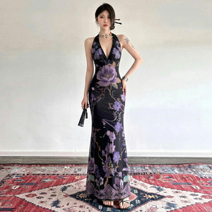 Vestido Largo Maxi Elegante con Estampado Floral Retro Vintage, Cuello Halter, Tirantes Cruzados, Espalda Abierta, Cintura Ajustada y Dobladillo de Sirena - Product Image 6