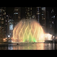 Fuente de Agua Musical con Garantía de 2 Años, Buen Precio, Puente de Agua con Luz LED que Cambia de Color, Control de Programa DMX512, Música