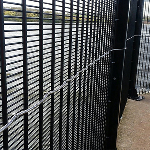 Clôture <span class=keywords><strong>anti</strong></span>-escalade 358 adaptée aux clôtures de prisons, aux clôtures d'aéroports et à d'autres situations. La clôture est équipée de grilles et de portails - Product Image 4