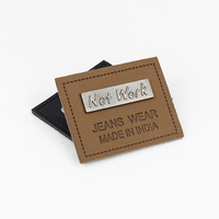 Étiquettes en cuir PU pour vêtements, patchs en cuir PU pour jeans, logo personnalisé en relief, étiquettes métalliques pour vêtements