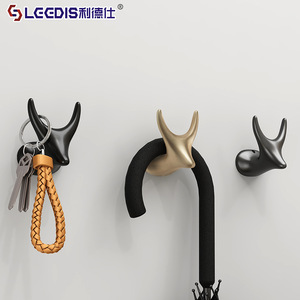 Modern Simple Bull Head Wall Hooks Plated Rust Resistant Animal Shape Coat Rack Hanger For Clothes And Curtains - Product Image 2