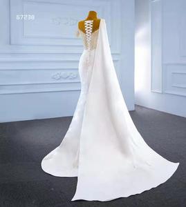 Abito <span class=keywords><strong>da</strong></span> <span class=keywords><strong>Sposa</strong></span> Sexy Monospalla con Design Speciale, Stile Sirena in Raso con Perle e Scollo a V - Product Image 3