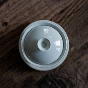 Three Piece Covered <b>Teacup</b> Ceramic Gaiwan With Lid Heat Resistant For Afternoon Tea - Product Image 2
