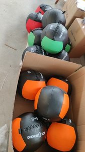 YL-A131 Pelotas Comerciales Antideslizantes al por Mayor, Pelotas de Entrenamiento Antideslizantes, Pelotas Medicinales Antideslizantes para Gimnasios y Centros de Fitness - Product Image 6