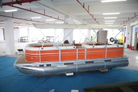 Bateau de pêche diesel de 22 pieds, bateaux à rames, tube de ponton de 25 pouces de diamètre, à vendre