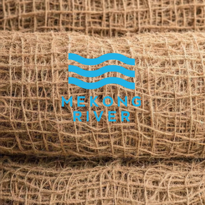 Malla de Fibra de Coco / Rollo de Red de VIETNAM para una Solución de Control de la Erosión Duradera, Sostenible y Asequible - Product Image 1