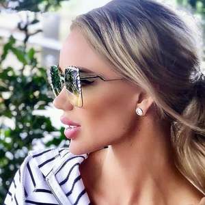 Lunettes de soleil de luxe vintage à monture métallique pour hommes, lunettes de soleil surdimensionnées pour femmes, lunettes de soleil carrées avec perles - Product Image 5