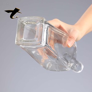 ขวดแก้วเครื่องดื่มและน้ำผลไม้แบบกำหนดเองพร้อมฝาปิด พิมพ์โลโก้ตามสั่ง รู<span class=keywords><strong>ป</strong></span>ทรงกระบอก จัดส่งรวดเร็ว - Product Image 5