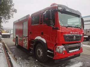 Nuevo Camión Sinotruk HOWO Diésel 6x4 de Servicio Pesado Urbano, Capacidad del Tanque de 10T 7001-10000L, EURO 5, 55M Máx. Camión Cisterna de Agua para Trabajos en Altura - Product Image 6