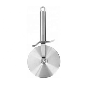 Taglierina per <span class=keywords><strong>Pizza</strong></span> in metallo tondo <span class=keywords><strong>e</strong></span> monouso antiaderente in acciaio inox taglia <span class=keywords><strong>Pizza</strong></span> Premium Collection eco-friendly - Product Image 4