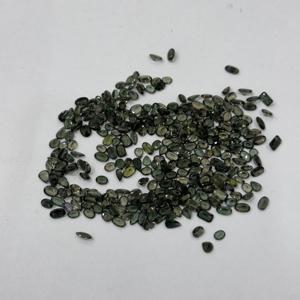 Cristal ovalado raro de piedras preciosas verdes de Kornerupine Natural de alta calidad para la fabricación de joyas para anillos elegantes - Product Image 1