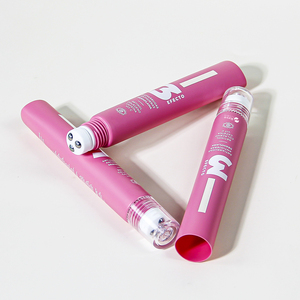 บรรจุภัณฑ์ลิปกลอสแบบบีบขนาด 10 มล. 15 มล. 20 มล. สีชมพูด้านเนื้อนุ่ม สำหรับอายครีม เซรั่ม ลิปบาล์ม แบบหลอดโรลออน พร้อมหัวแปรงโลหะเหล็ก - Product Image 5