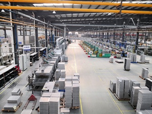 Radiatore in Alluminio per Auto Jeep Renegade/<span class=keywords><strong>Fiat</strong></span> <span class=keywords><strong>500X</strong></span>/Ram Promaster City, Sistema di Raffreddamento Auto 33102 OE 68247208AA - Product Image 5