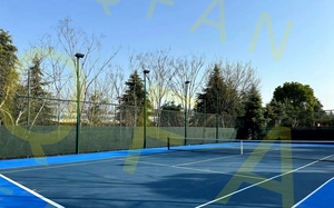 Gazon synthétique de tennis APEX Royal Blue Green, design intégré, pour toutes les surfaces, idéal pour les terrains de tennis de campus et les espaces de loisirs. - Product Image 4