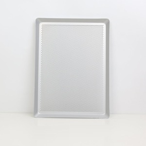 Loyang Panggang Persegi Panjang Berlubang dari Aluminium <span class=keywords><strong>Alloy</strong></span>, Anodized, untuk Kue Ikan, Roti - Penggunaan Dapur Rumah & Restoran - Product Image 1