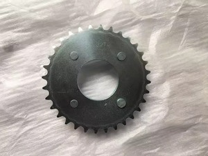Piñón Trasero de Motocicleta Compatible con Componentes Honda CT50, CT70, ST50 y ST70 - Product Image 2