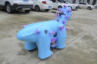 Trottinette électrique animatronique dinosaure personnalisée à monnayeur pour enfants, modèle de parc d'attractions, trottinette dinosaure pour enfants