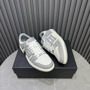 Sneakers de luxe haut de gamme, chaussures décontractées et de course de haute qualité pour hommes et femmes, sneakers de sport personnalisées, chaussures de skate - Product Image 1