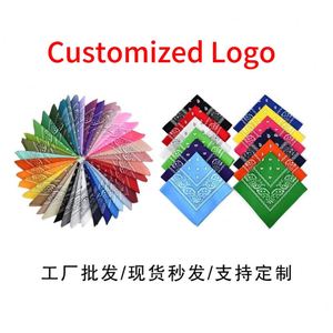 Bandana carrée en coton et polyester X102 de haute qualité, réutilisable, vierge, pour sublimation, personnalisable pour hommes et femmes, idéale pour les sports de plein air - Product Image 2