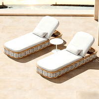 Chaise longue en rotin imperméable pour hôtel, jardin, terrasse et bord de piscine