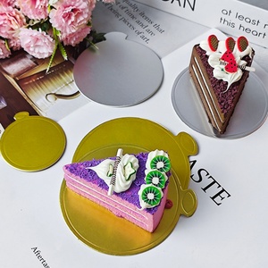 Bases Triangulares Personalizadas SunShine para Mini Pasteles, Resistentes al Agua, con Lámina Dorada, de Grado Alimenticio, en Tamaños de 8, 10, 12, 14 y 16 Pulgadas, para Rebanadas de Pastel - Product Image 1