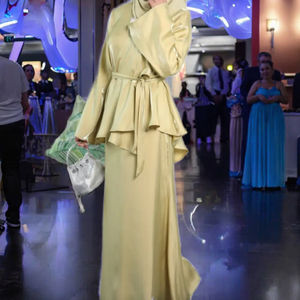 Robes modestes Abaya en spandex brillant pour femmes musulmanes, nouvelle collection en gros 2023, en stock - Product Image 3