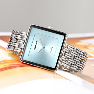 Reloj de Cuarzo Confiable para Mujer con Caja y Correa de Aleación de Zinc, Hebilla de Acero Inoxidable y Resistencia al Agua para Uso Diario, Logotipo Personalizado - Product Image 2