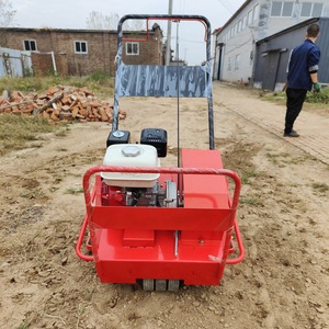 Machine à perforer l'herbe, machine à perforer les trous <span class=keywords><strong>de</strong></span> ventilation pour pelouse, <span class=keywords><strong>aérateur</strong></span> <span class=keywords><strong>de</strong></span> pelouse, équipement respirant pour pelouse - Product Image 4