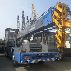 Truk Derek <span class=keywords><strong>Tadano</strong></span> <span class=keywords><strong>TL250E</strong></span> Bekas Buatan Jepang, Mesin Nissan, <span class=keywords><strong>25</strong></span> <span class=keywords><strong>Ton</strong></span> - Product Image 1