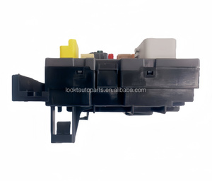 LOOKT Factory Price 9809742880 Boîte à fusibles utilisée pour <span class=keywords><strong>la</strong></span> voiture <span class=keywords><strong>Peugeot</strong></span> R19 - Product Image 2