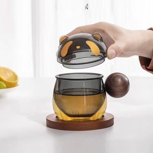 Ensemble <span class=keywords><strong>de</strong></span> tasses à thé en <span class=keywords><strong>verre</strong></span> borosilicate <span class=keywords><strong>de</strong></span> haute qualité faites à la main en forme <span class=keywords><strong>de</strong></span> panda, avec poignée en bois et sous-<span class=keywords><strong>verre</strong></span>, 350 ml, portable, compatible lave-vaisselle et micro-ondes, pour la maison - Product Image 4