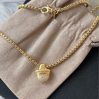 Collier classique en zircon avec bordure de couleur contrastée et motif sourire