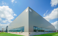 Entrepôt de structure en acier préfabriqué moderne à vente chaude-Assemblage rapide Résistance à la corrosion à haute température Couleur personnalisée