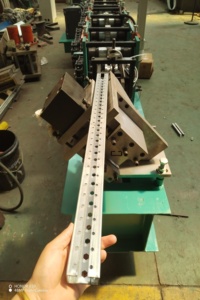 Nuova Macchina Automatica per Formatura Angolare di Soffitti in Lamiera Grecata (CU) con Motore PLC 380V Marca GUANGCHI, Velocità 30m/min - Product Image 4
